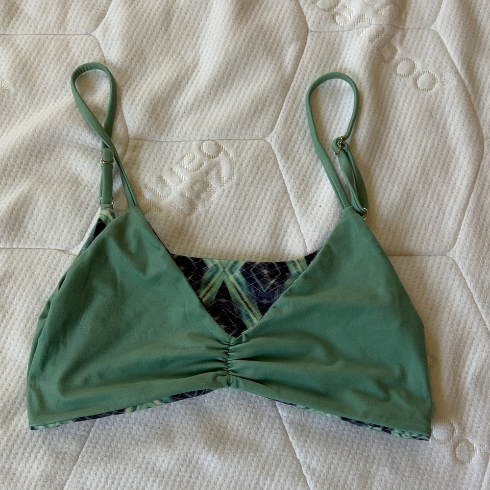 Wolven 4 Way Swim Top View 4